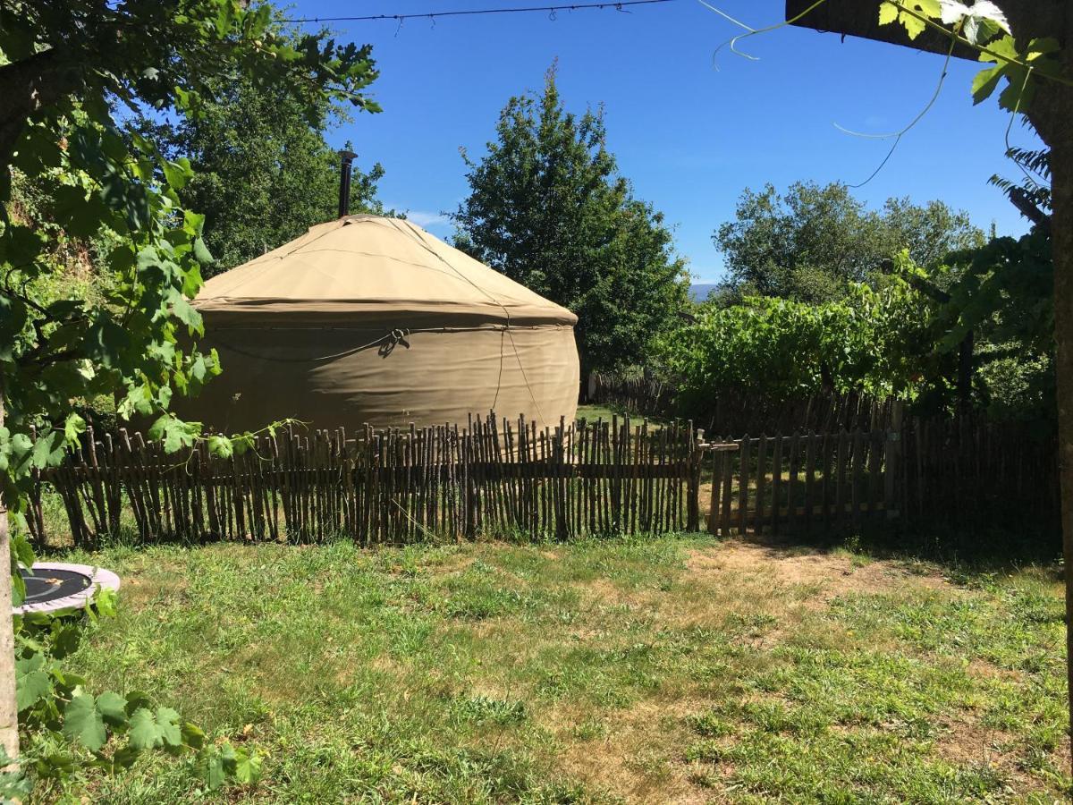 Star Gazing Luxury Yurt With River Views, Off Grid Eco Living Vale do Barco Экстерьер фото